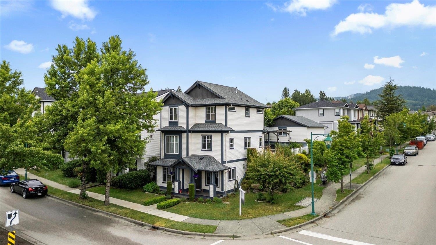 4330 Bill Reid Terrace  Abbotsford BC V3G 3C2 photo