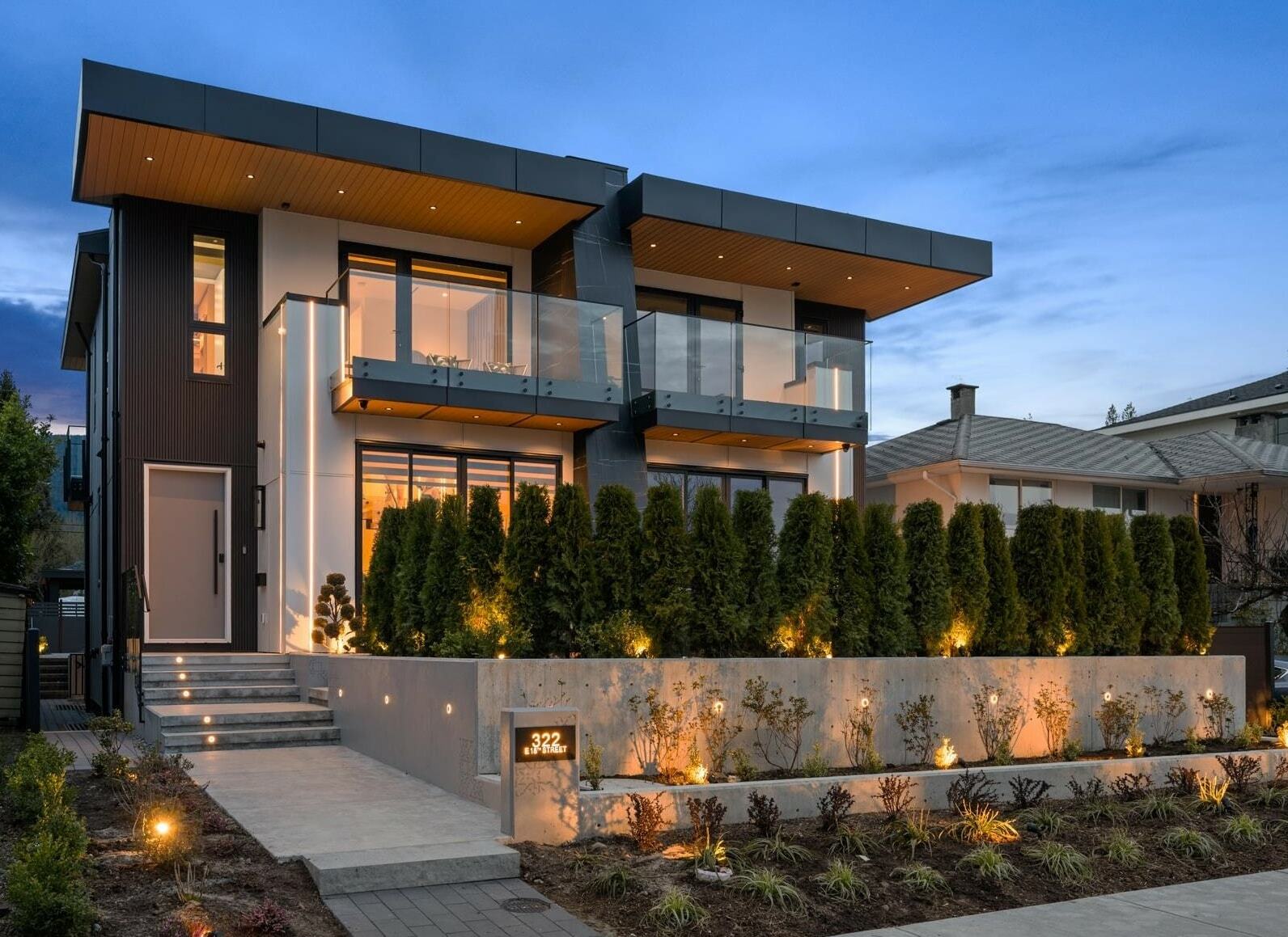 Property Photo: 322 E 18 Street BC V7L 2Y9