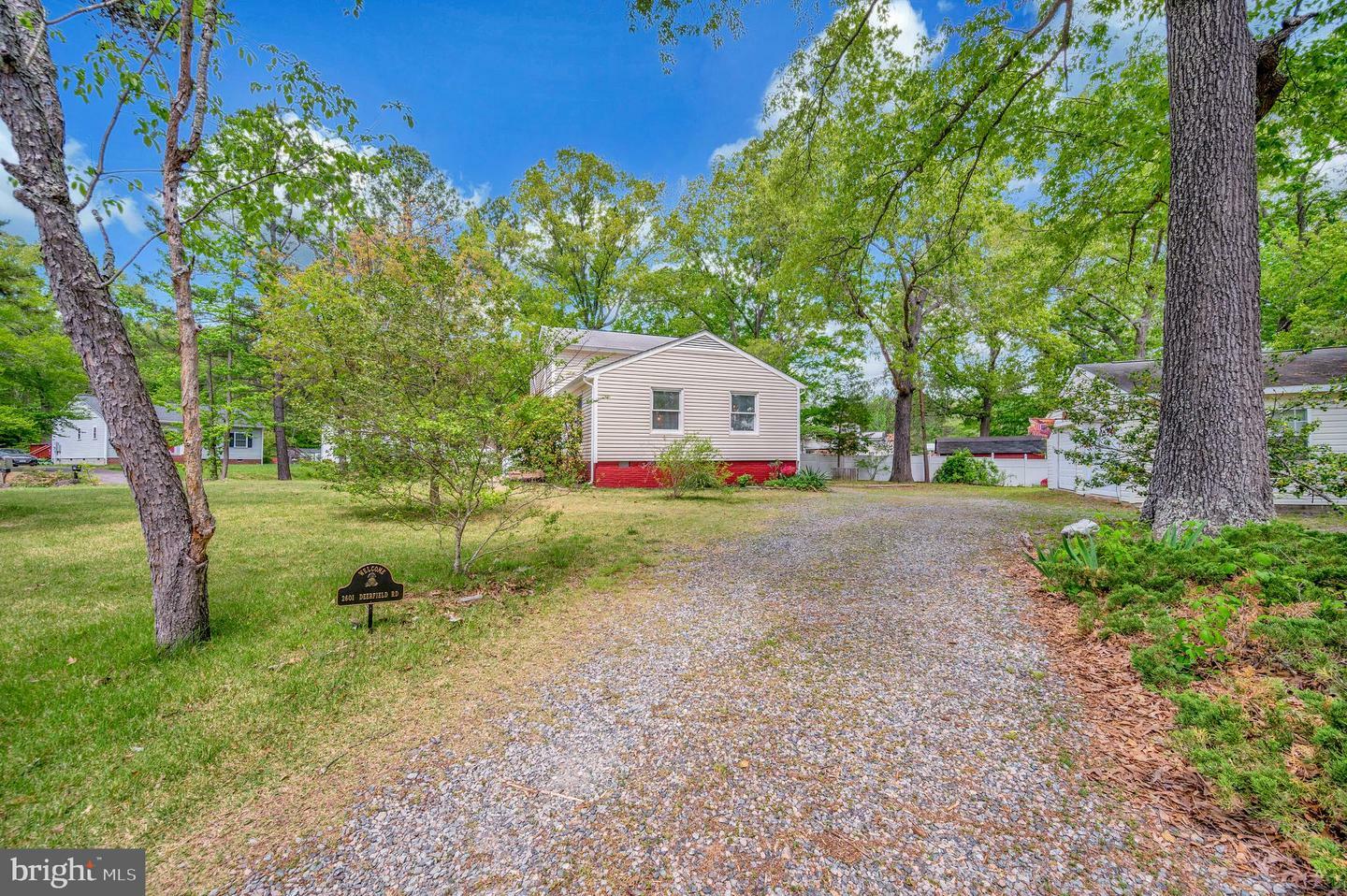 Property Photo: 2601 Deerfield Road VA 22546