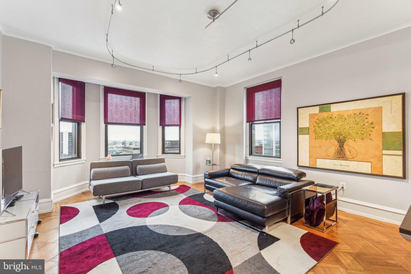 250 S 13th Street 12E  Philadelphia PA 19107 photo