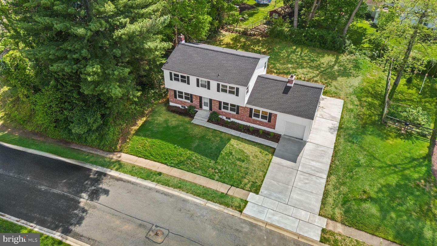 Property Photo:  3 Amherst Drive  DE 19711 