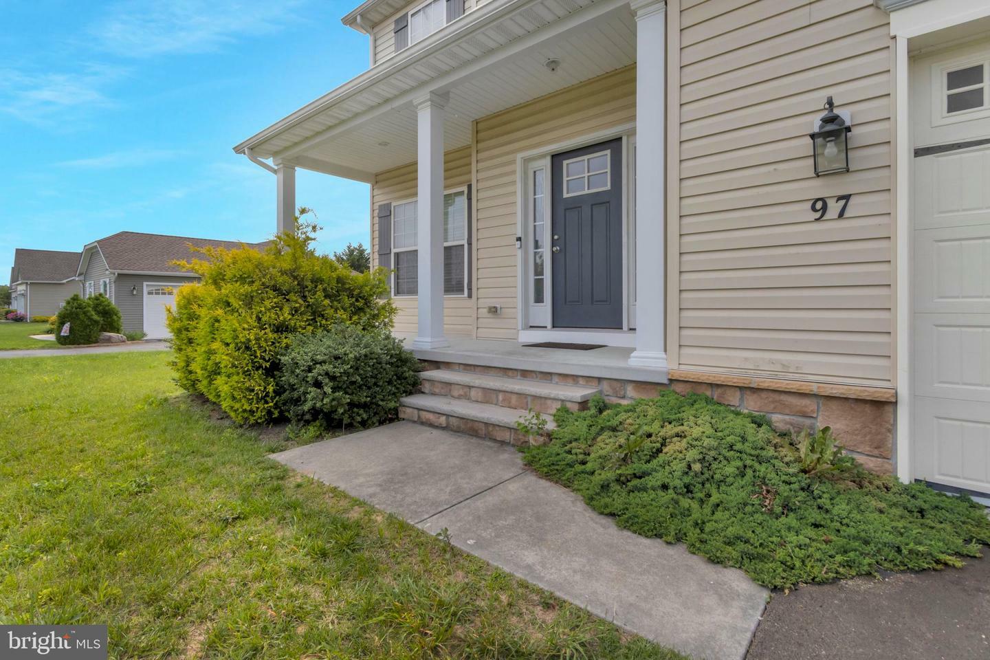 Property Photo: 97 S Nightingale Drive DE 19963