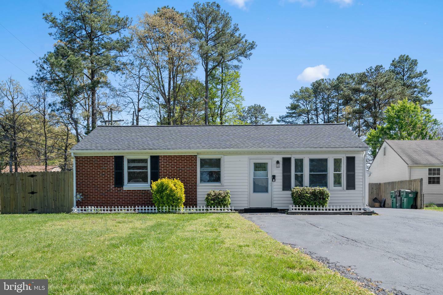 1823 Bandera Drive  Henrico VA 23228 photo
