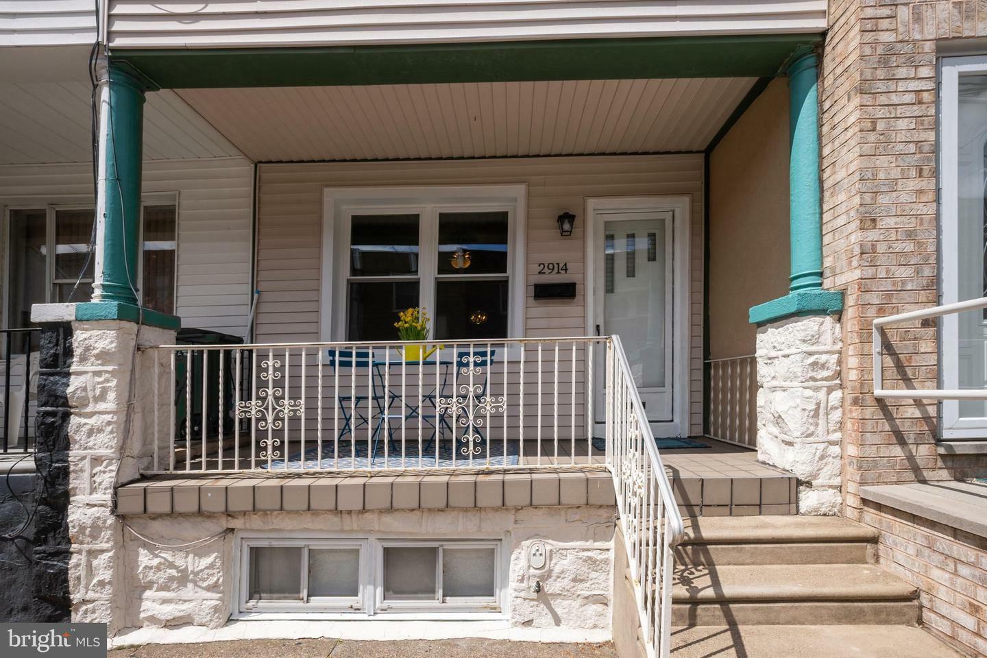 2914 S Sydenham Street  Philadelphia PA 19145 photo