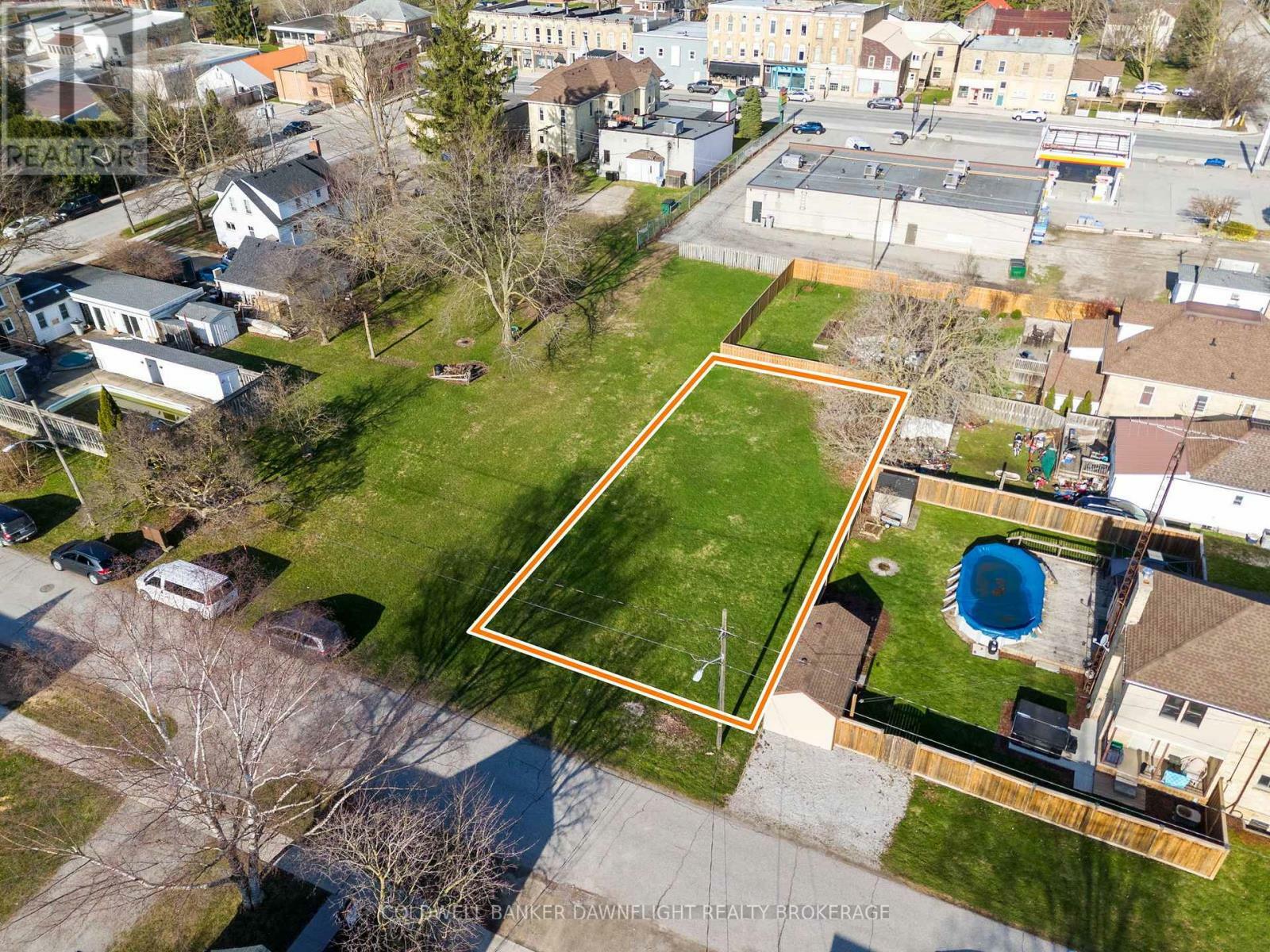 Property Photo: 257 Pearl Street ON N0M 2K0