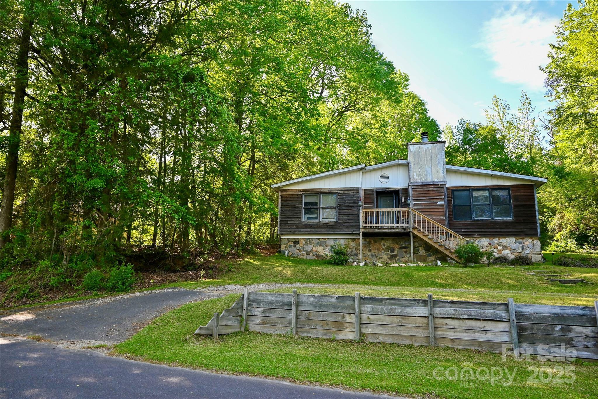 Property Photo: 1042 Jackson Road SC 29714