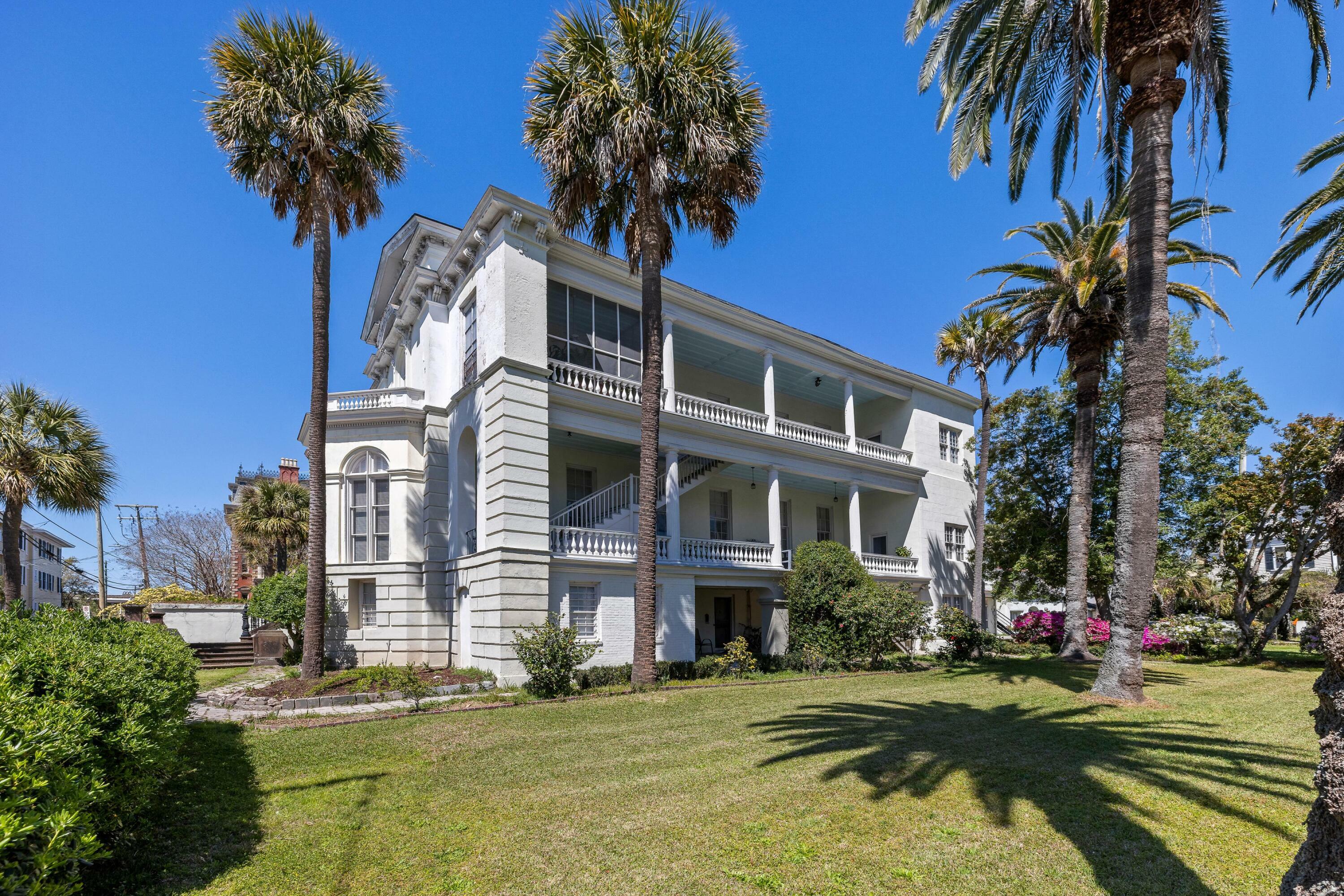 34 Smith Street  Charleston SC 29401 photo