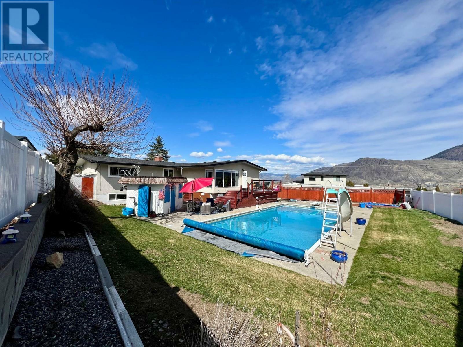 Property Photo: 1515 Robinson Crescent BC V2C 3J2