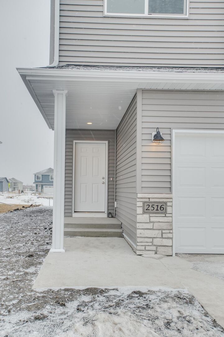 Property Photo:  2516 38th Avenue S  MN 56560 