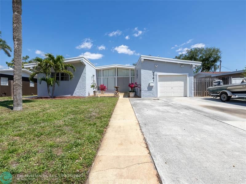 Property Photo: 3141 Riverland Rd FL 33312