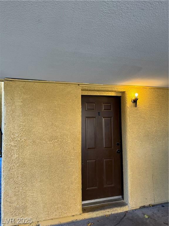 Property Photo: 1447 Hialeah Drive B NV 89119