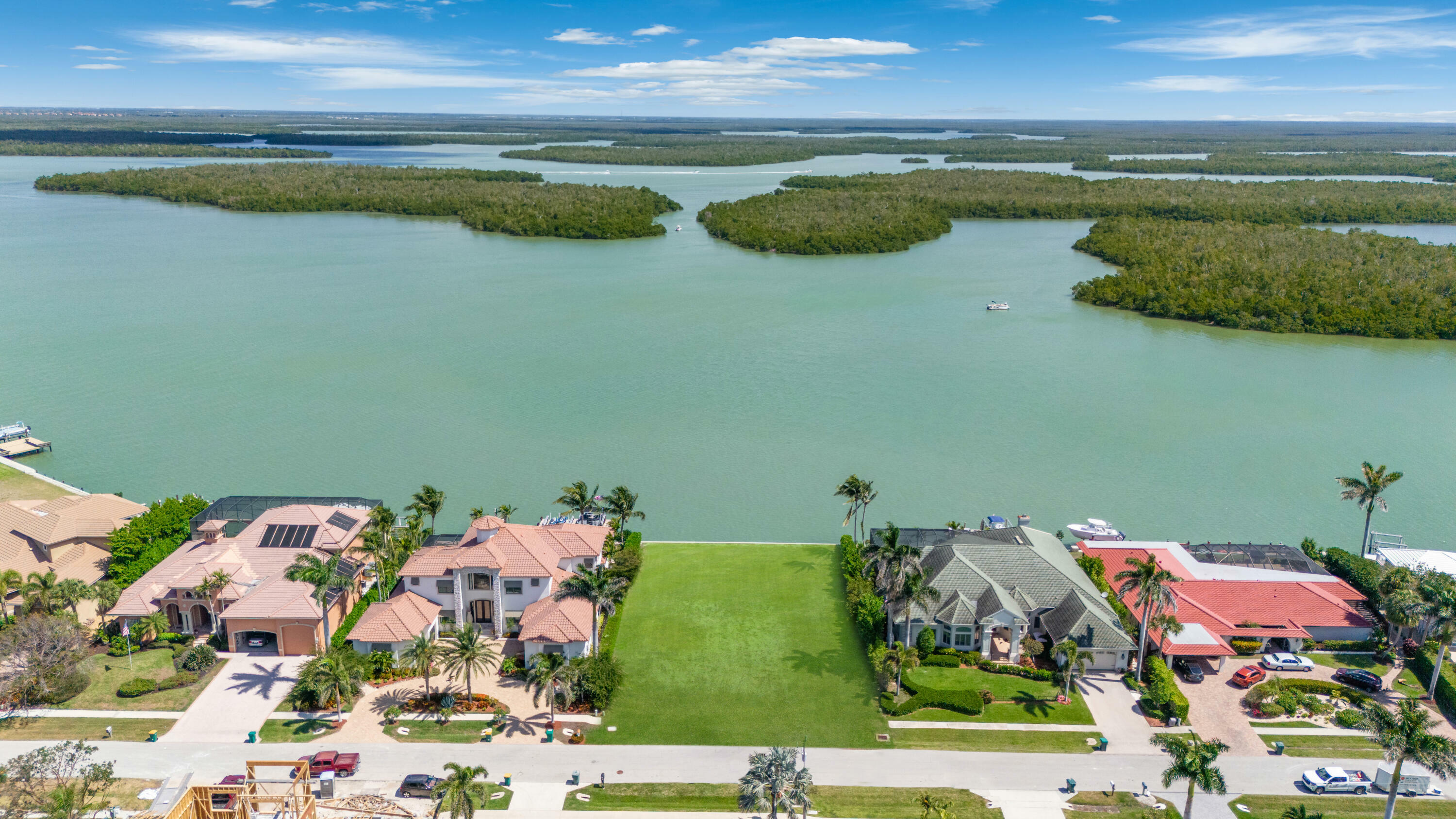 Property Photo: 153 Stillwater Court FL 34145