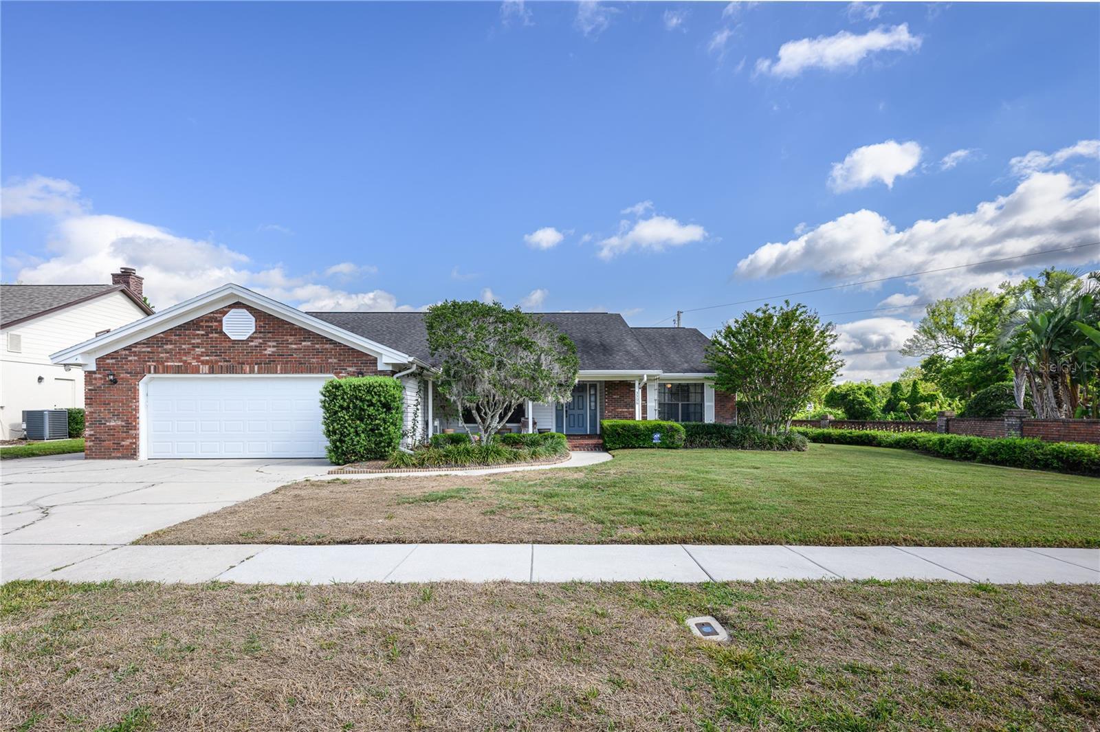 Property Photo: 3306 Fishermans Cove FL 32792