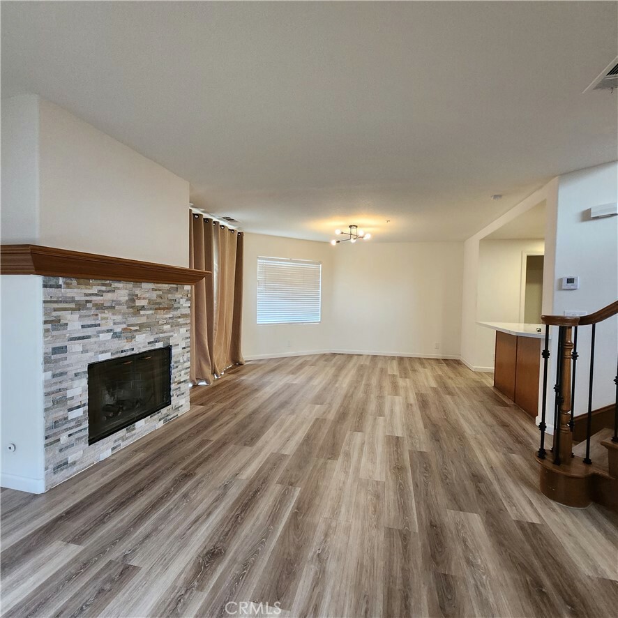 Property Photo: 907 W Arrow CA 91711