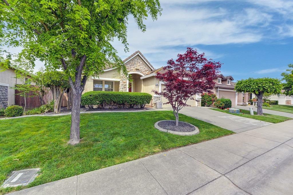 Property Photo: 3414 Zalema Way CA 95834
