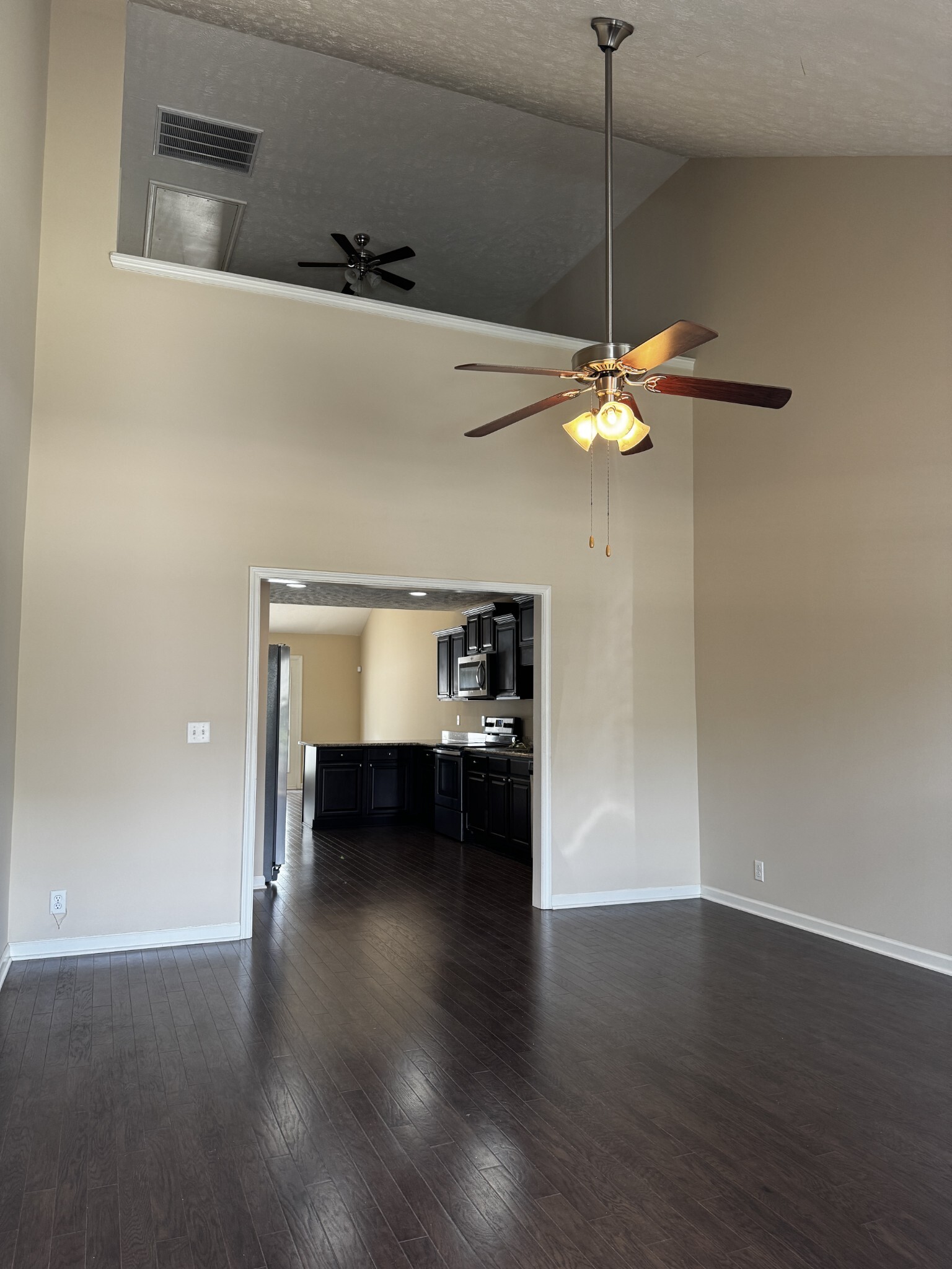 Property Photo: 3315 Stormello Ln TN 37128