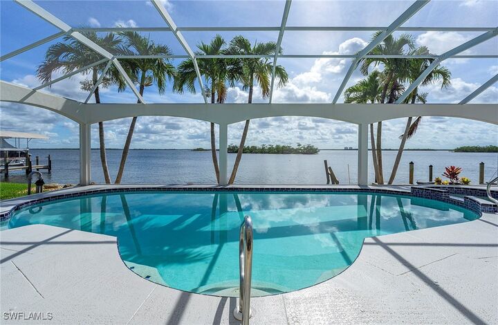 13 Bayview Boulevard  Fort Myers Beach FL 33931 photo