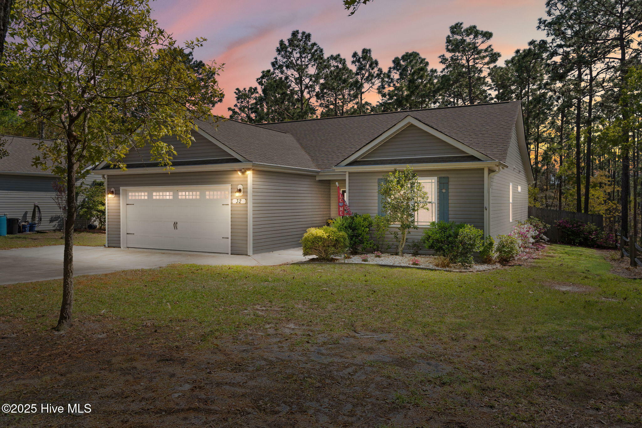 Property Photo: 32 S High Point Road NC 28461