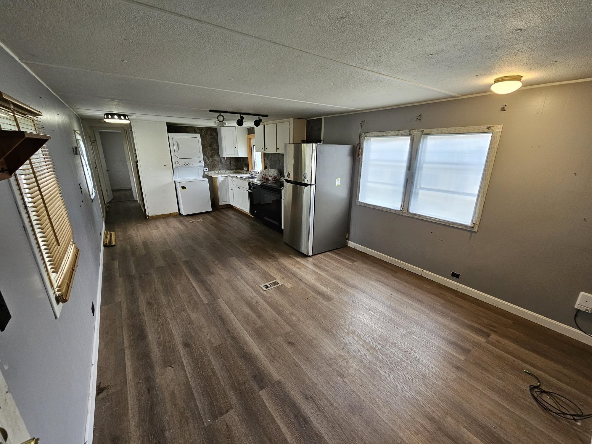 Property Photo: 26 Bluejay Court NH 03431