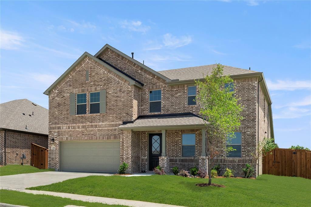 Property Photo: 1302 Parkdale Street TX 75126