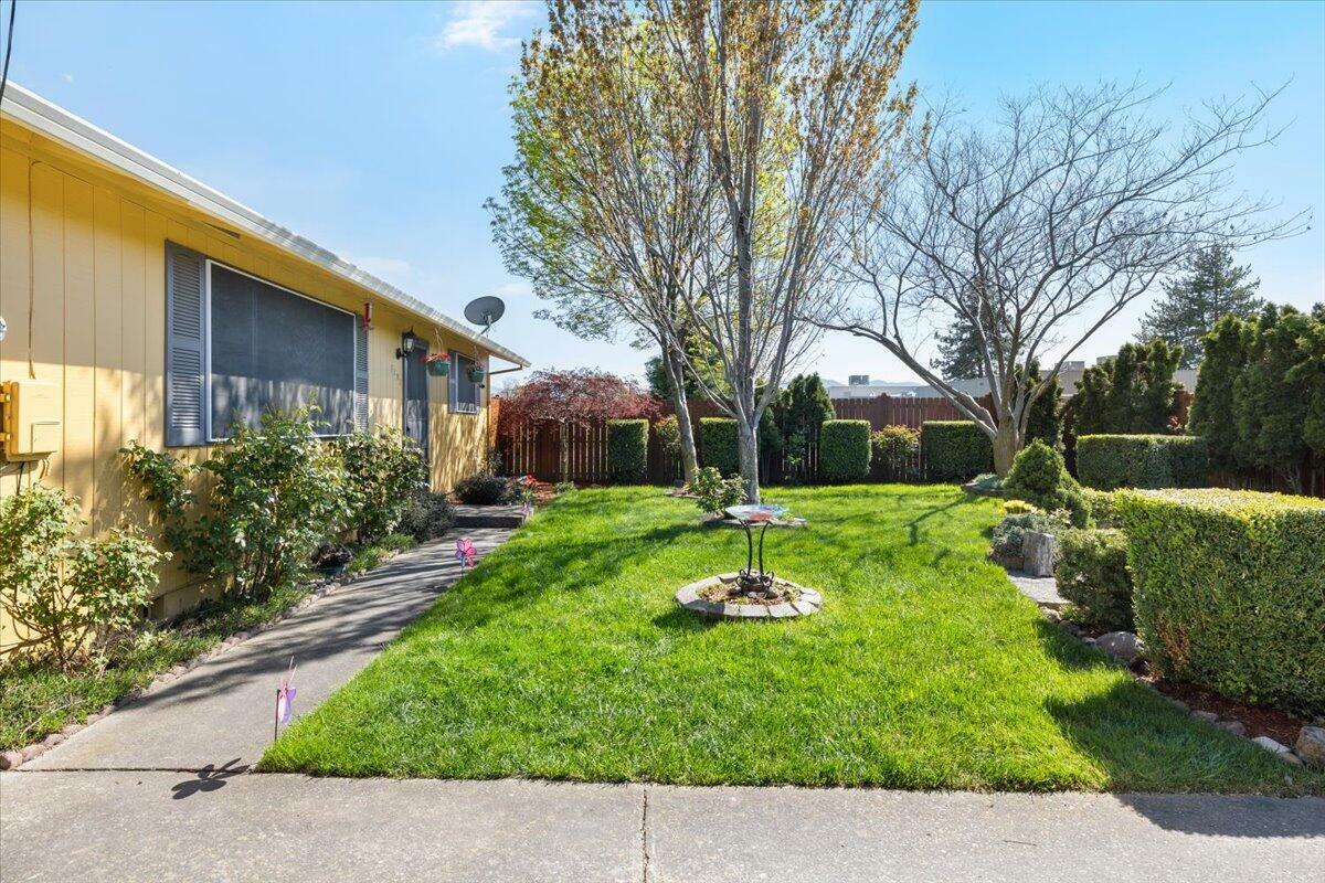 Property Photo: 2280 Delta Waters Road OR 97504