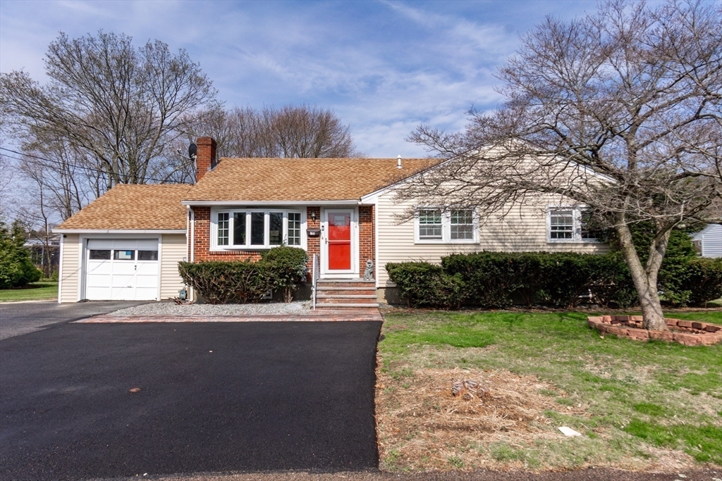 194 Lynn Fells Pkwy  Saugus MA 01906 photo