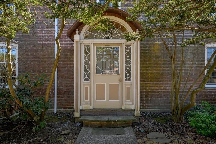 Property Photo: 380 South St MA 02130