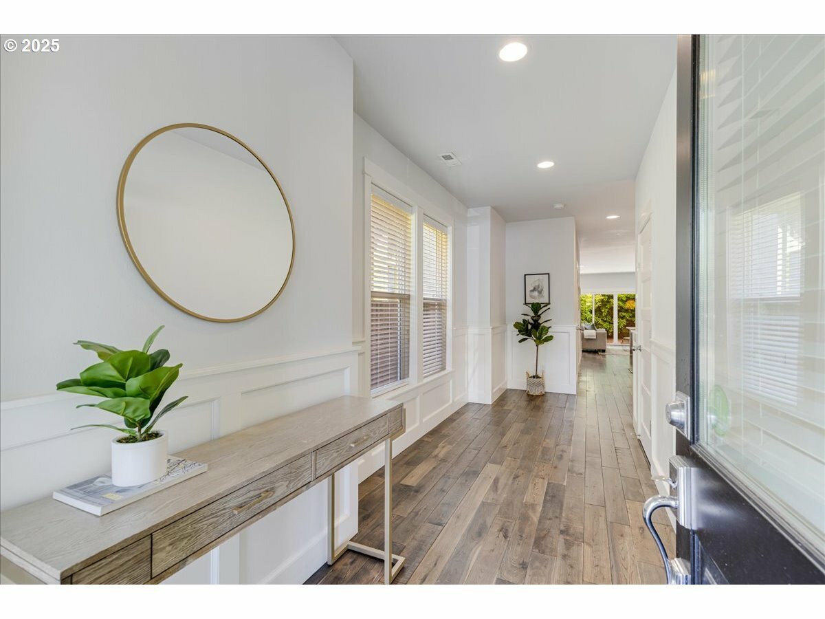 Property Photo: 2314 NE Rodney Ave OR 97212
