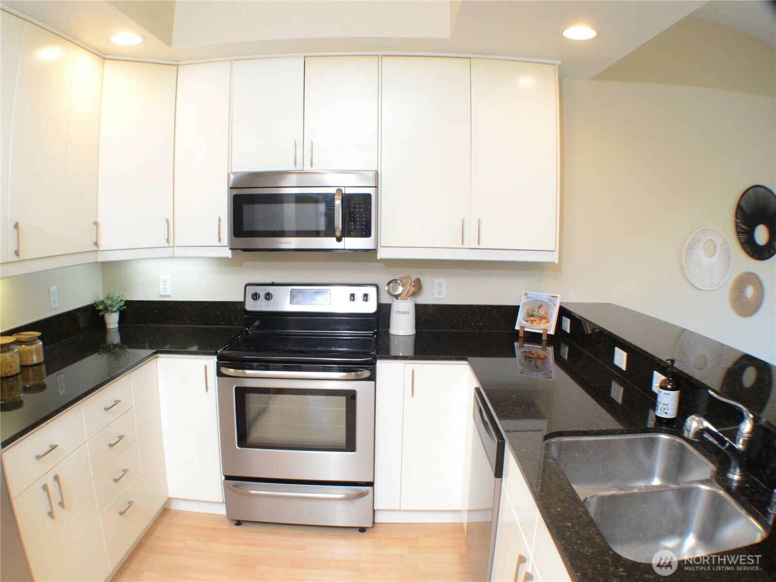 Property Photo: 4631 Quinn Court 201 WA 98226