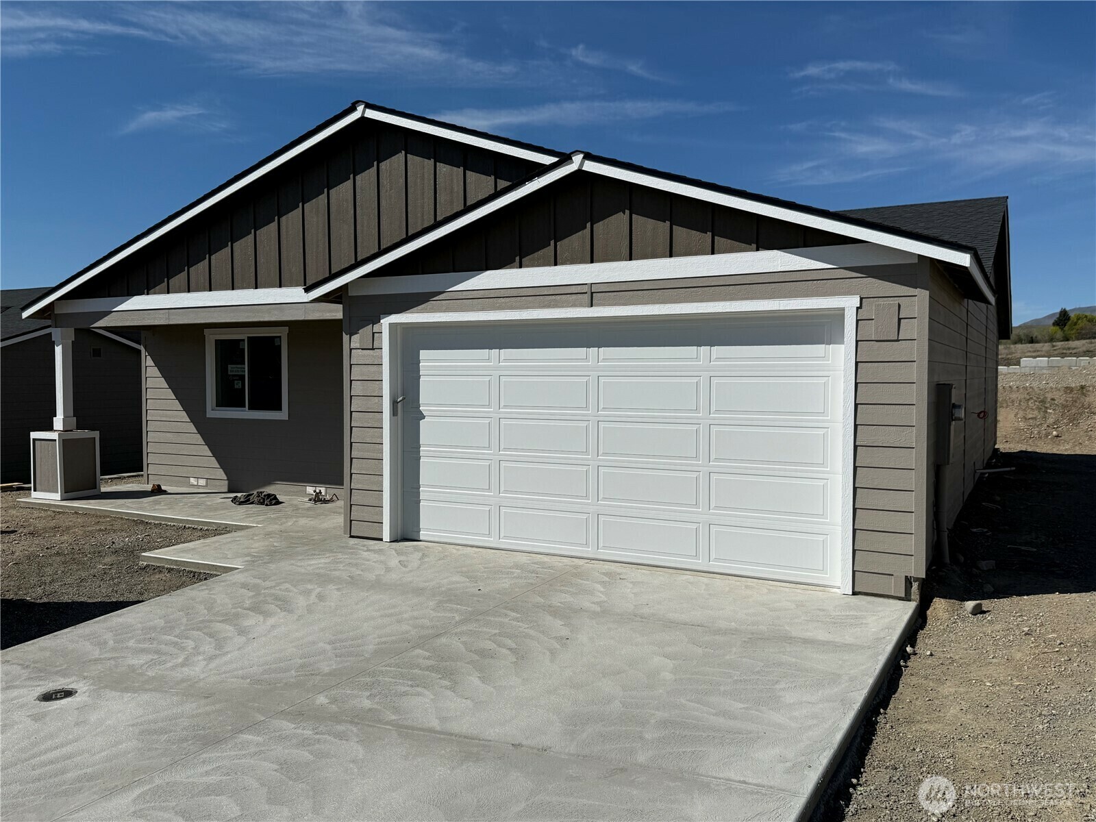 Property Photo: 2321 Noah Street SE WA 98802