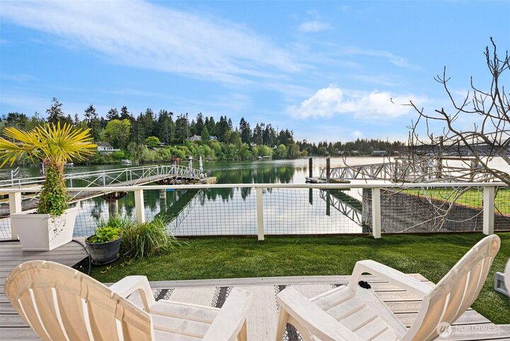 Property Photo:  15665  Point Monroe Drive NE  WA 98110 