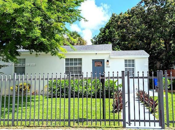 Property Photo:  1150 NW 55th Ter N/A  FL 33127 