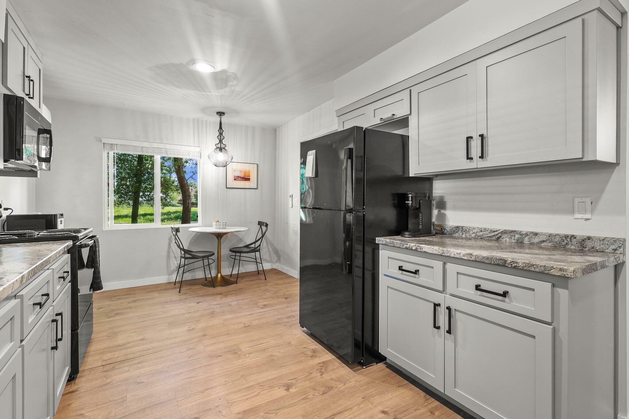 Property Photo: 1331 Harpole Road CA 96002