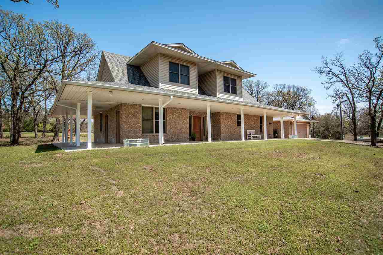 Property Photo: 352656 E 840 Road OK 74079