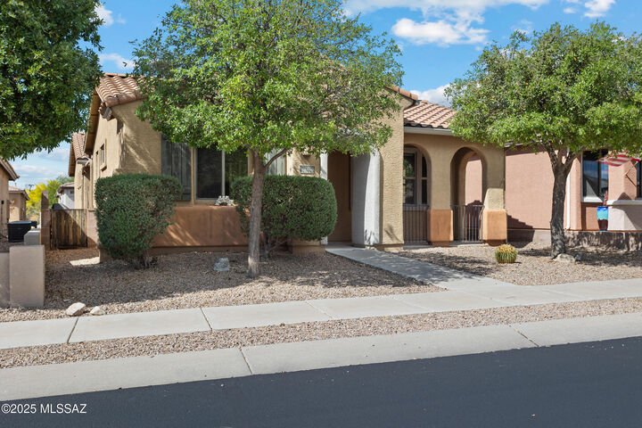 Property Photo: 14029 E Stanhope Boulevard AZ 85641