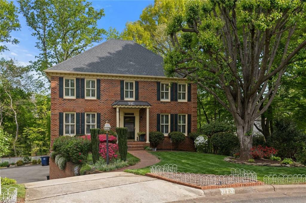 Property Photo: 616 Braewyck Lane NC 27104
