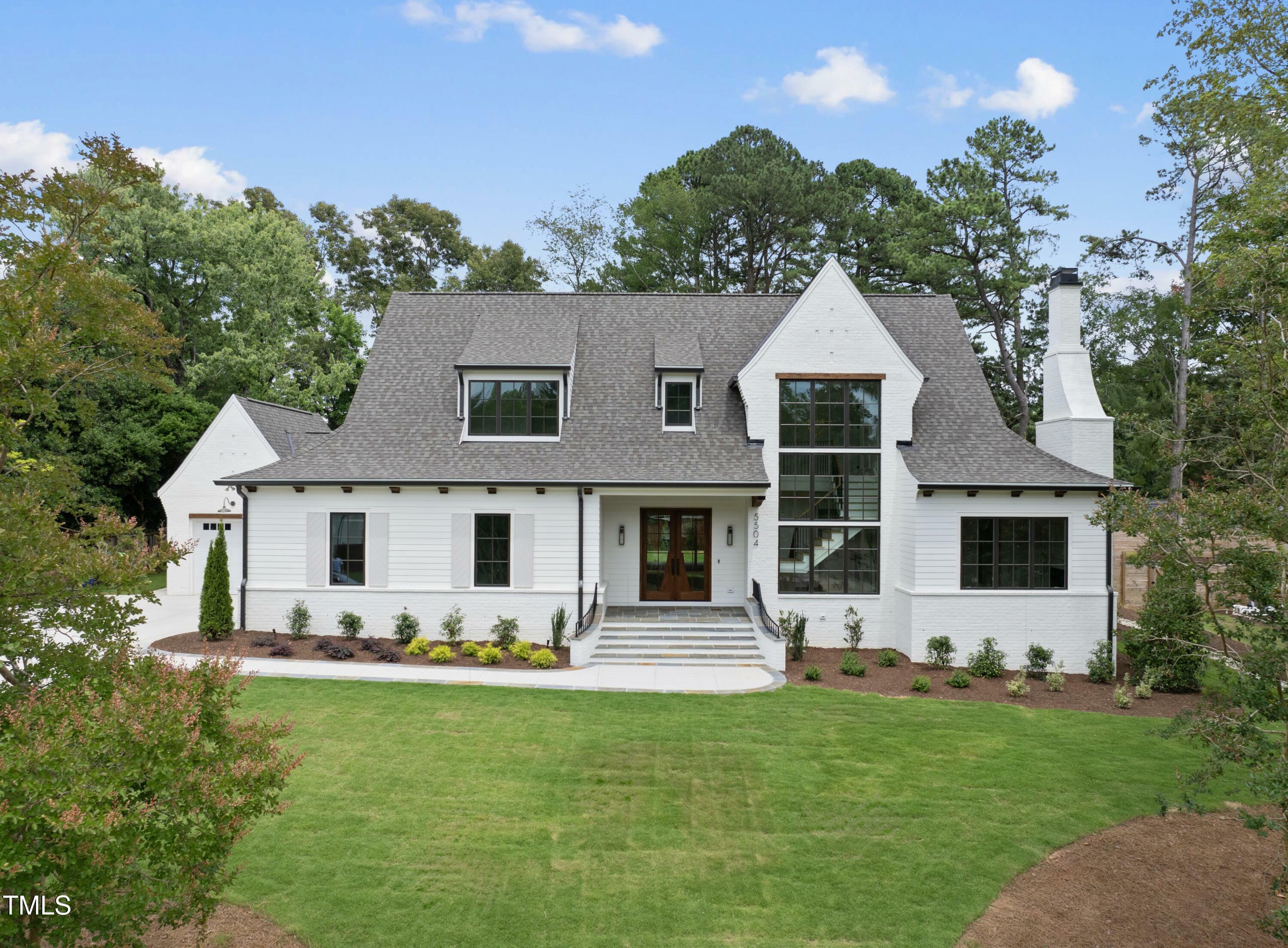 Property Photo: 5504 Kingwood Drive NC 27609