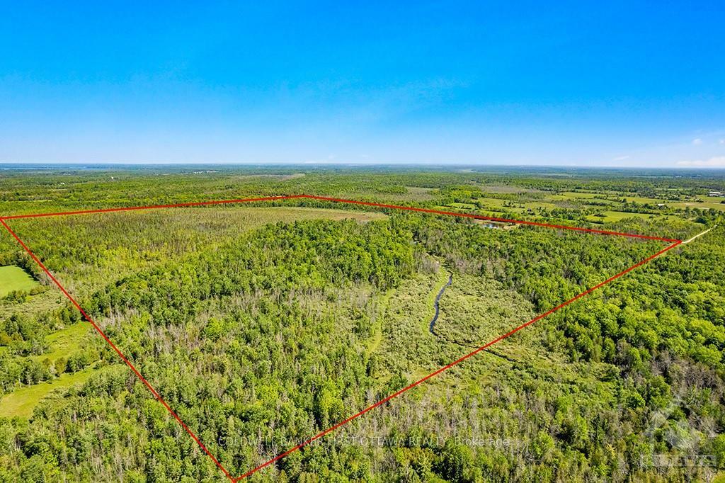 Photo de la propriété: Lot 4-5 McLellan Road ON K7A 4S5