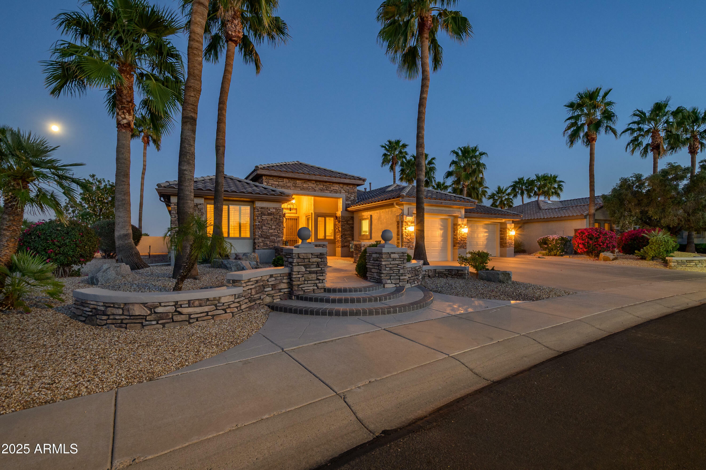 Property Photo: 19541 N Rim Drive AZ 85374