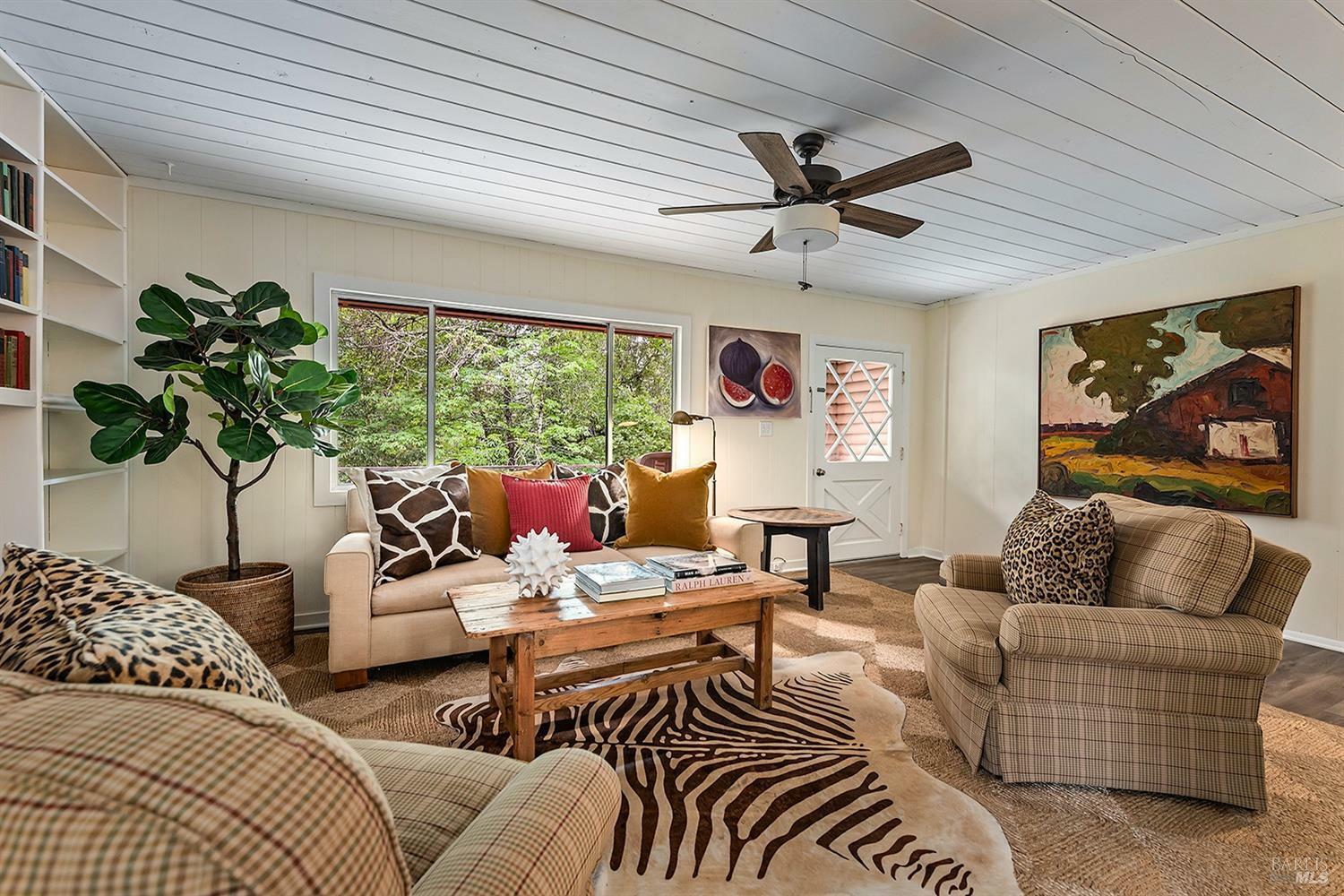 1940 N Fitch Mountain Road  Healdsburg CA 95448 photo