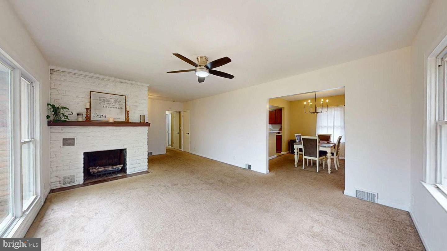Property Photo: 911 N 10th Street NJ 08332