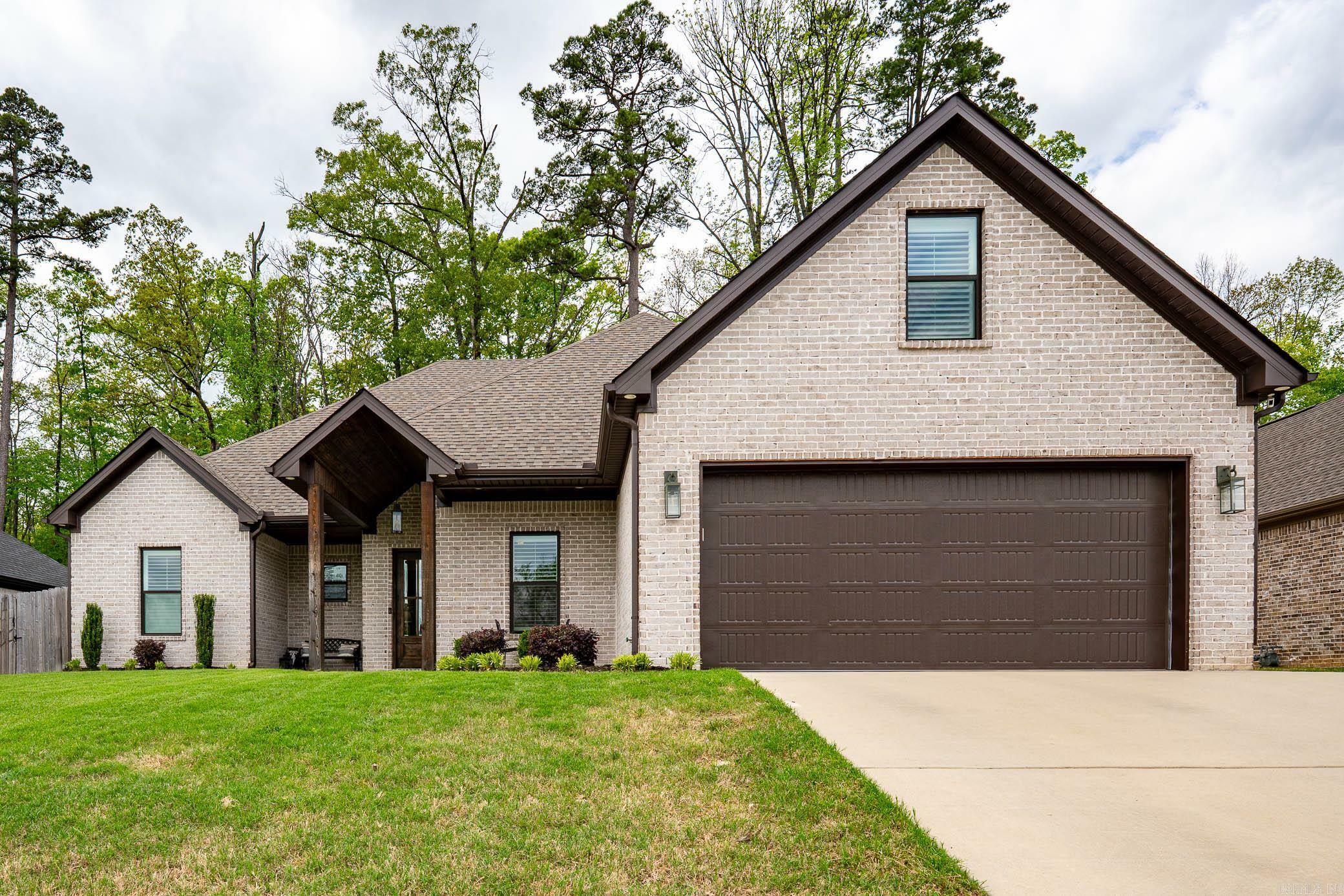 7901 S Shoreline Boulevard  Benton AR 72019 photo