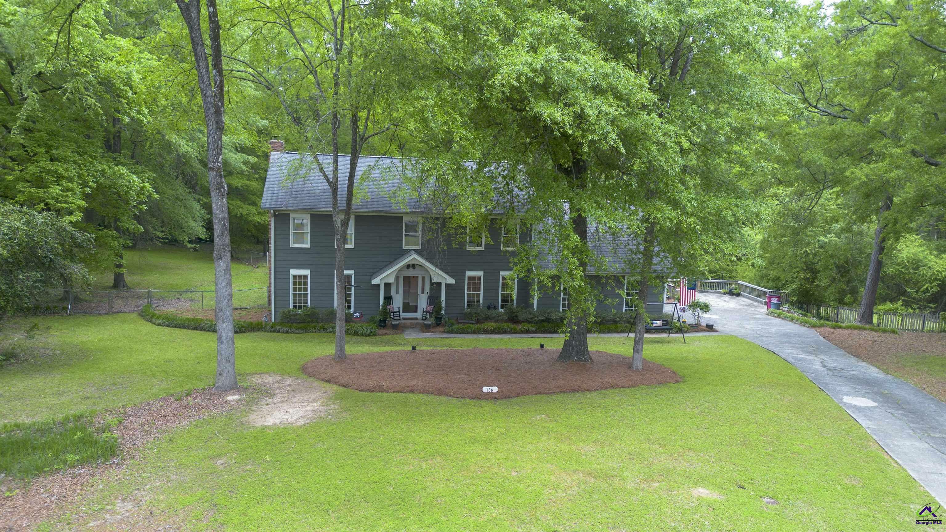 Property Photo: 166 Lullworth Cove GA 31210