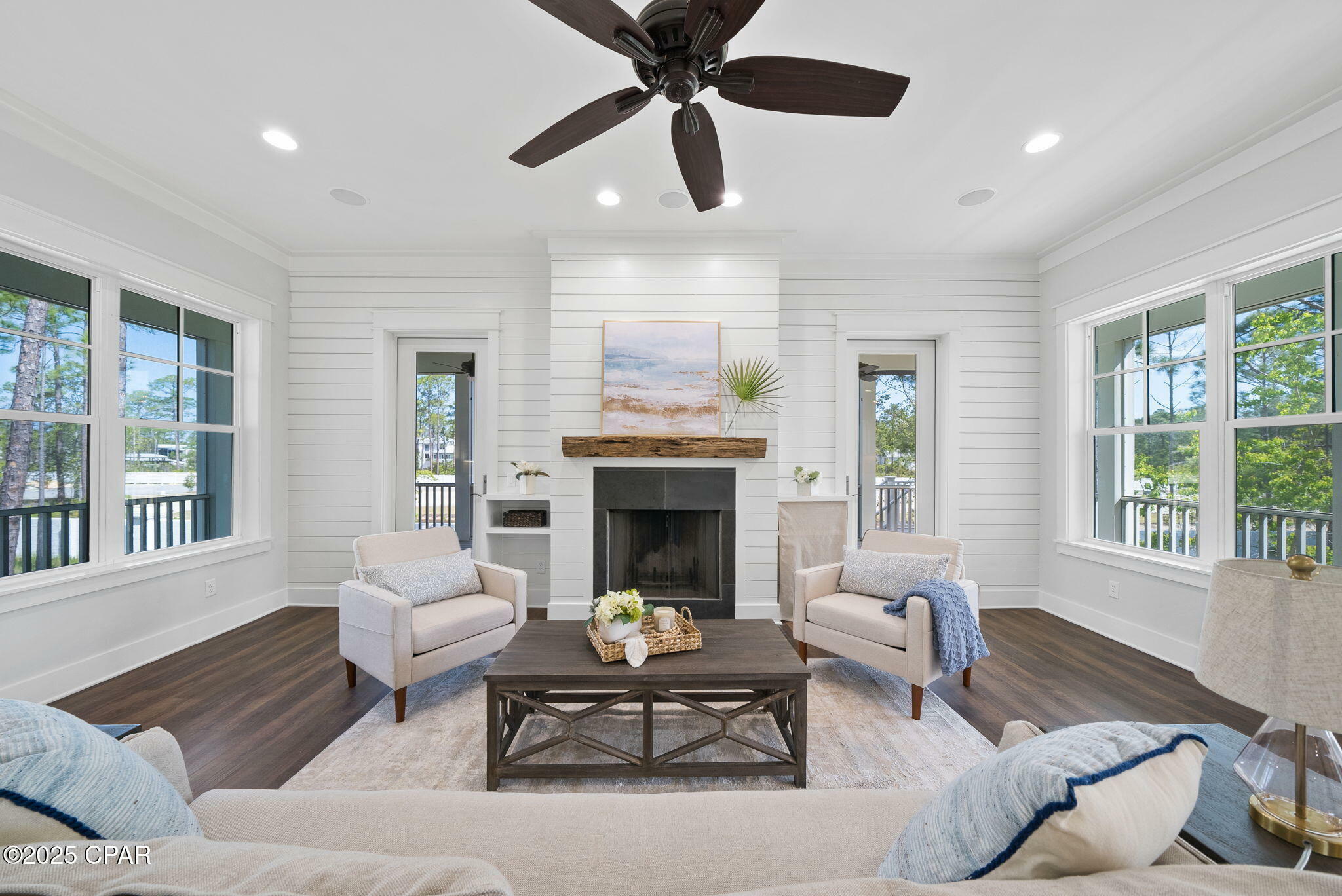 Property Photo: 205 Mallard Lane FL 32459