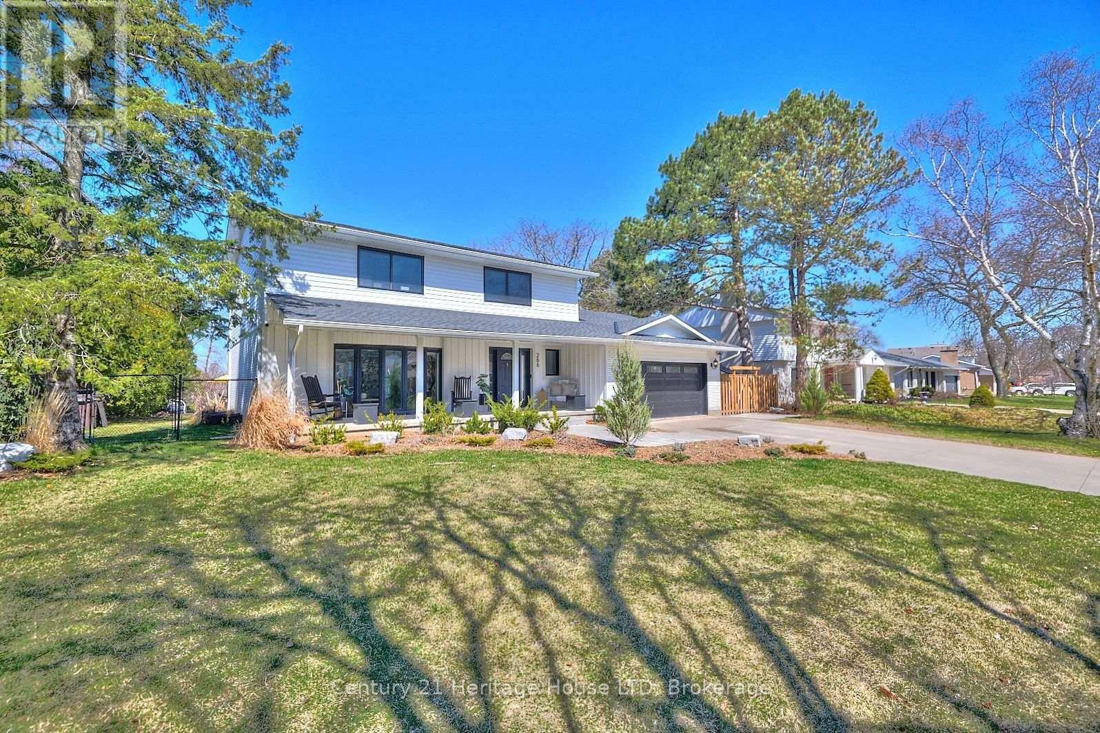 Property Photo: 266 Riverview Boulevard ON L2T 3N4