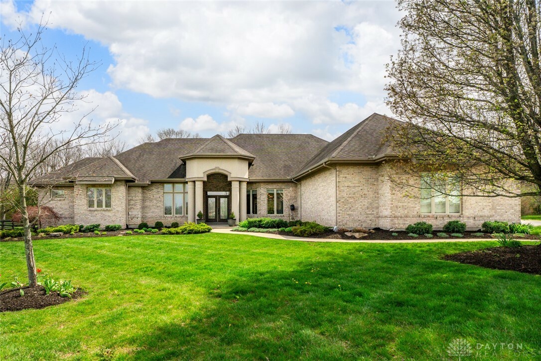Property Photo: 8306 Palm Trace Court OH 45068