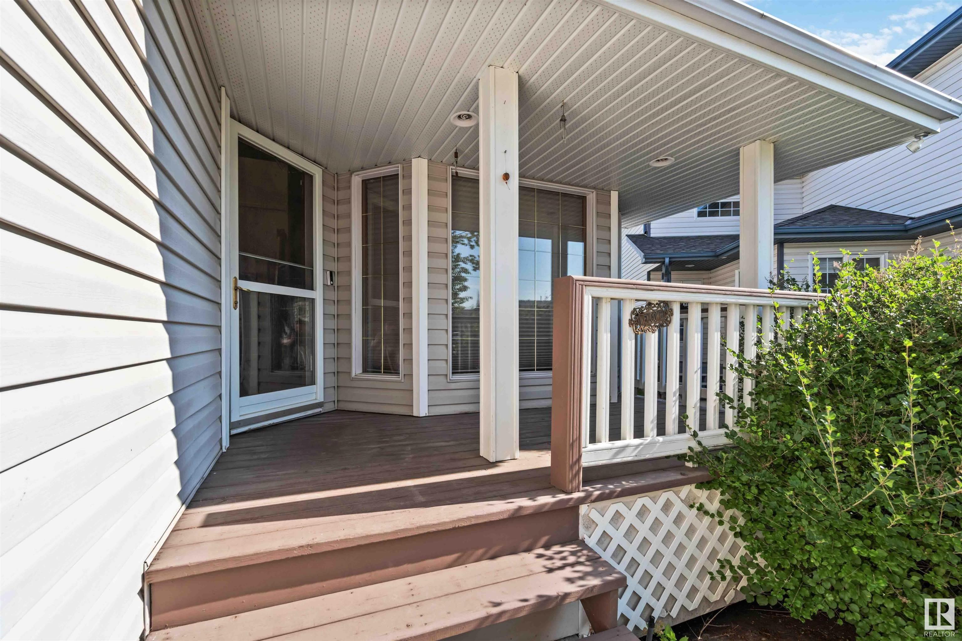 Property Photo:  11426 9A Avenue NW  AB T6J 7B2 