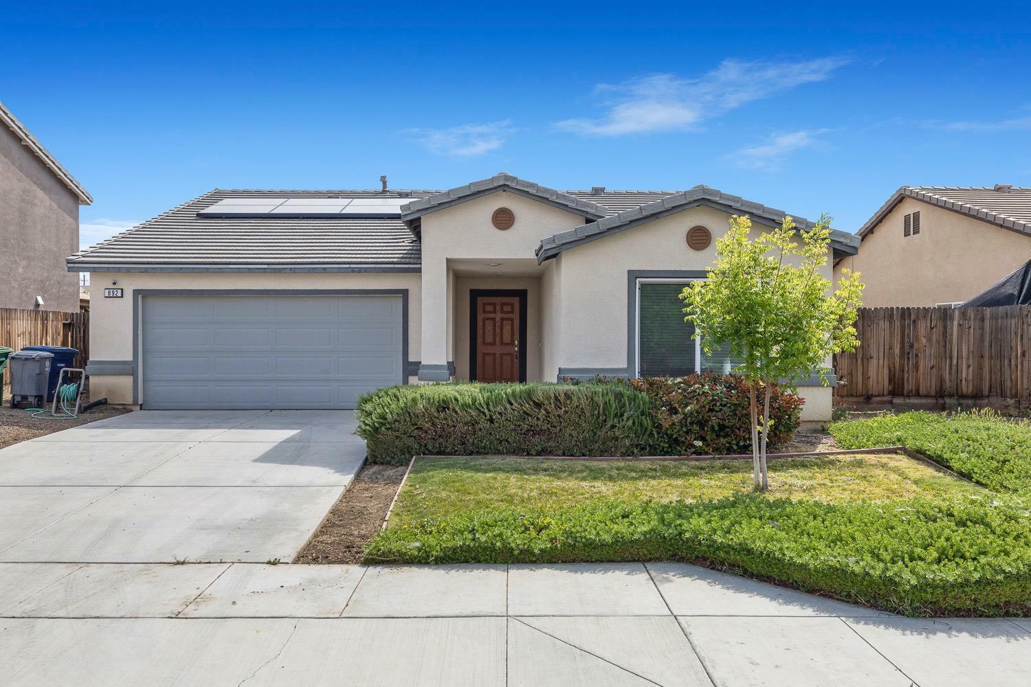 892 Chianti Circle  Coalinga CA 93210 photo
