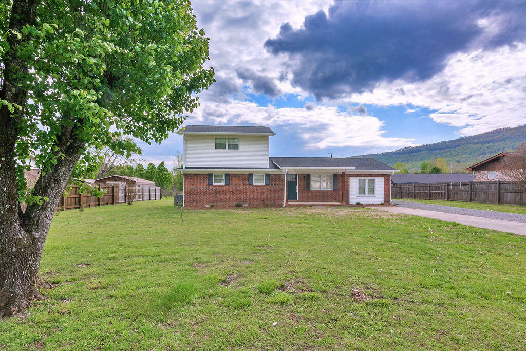 Property Photo: 50 Clover Dale Road N TN 37327