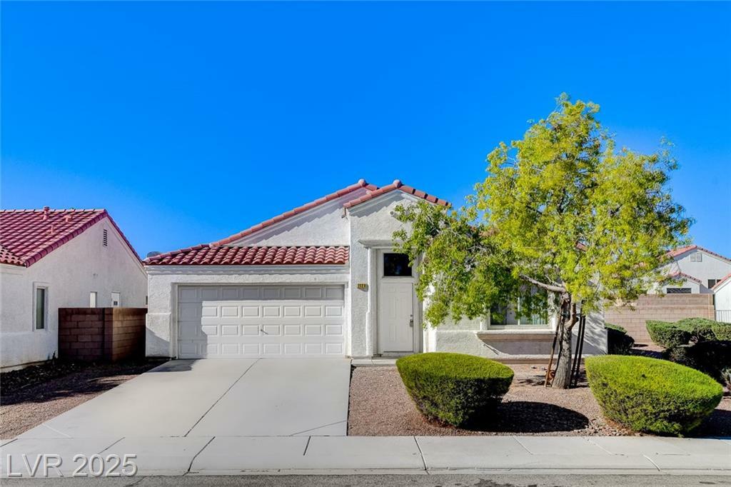 2128 Mountain Sunset Avenue  North Las Vegas NV 89031 photo